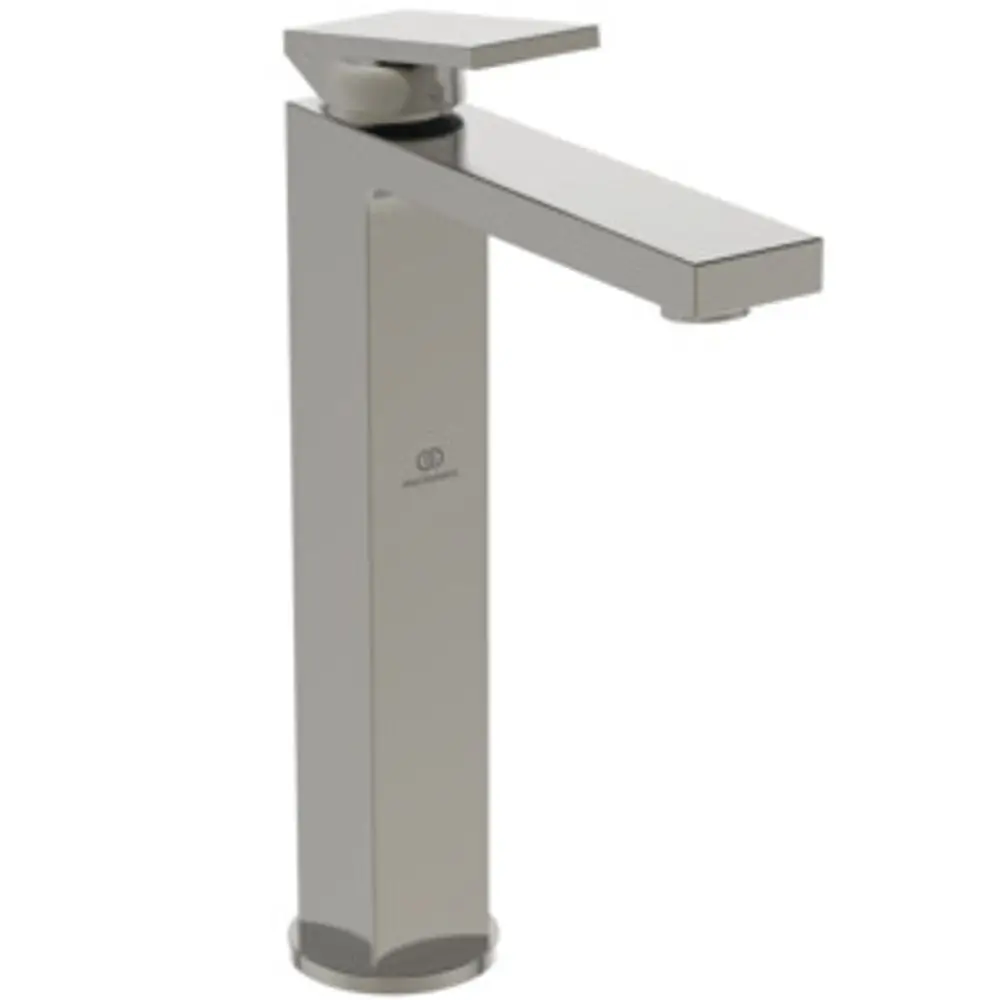 Waschbeckenarmatur in gebürstetem Silber von Ideal Standard, mit quadratischem Auslauf und seitlichem Hebel zur Steuerung des Wasserflusses.